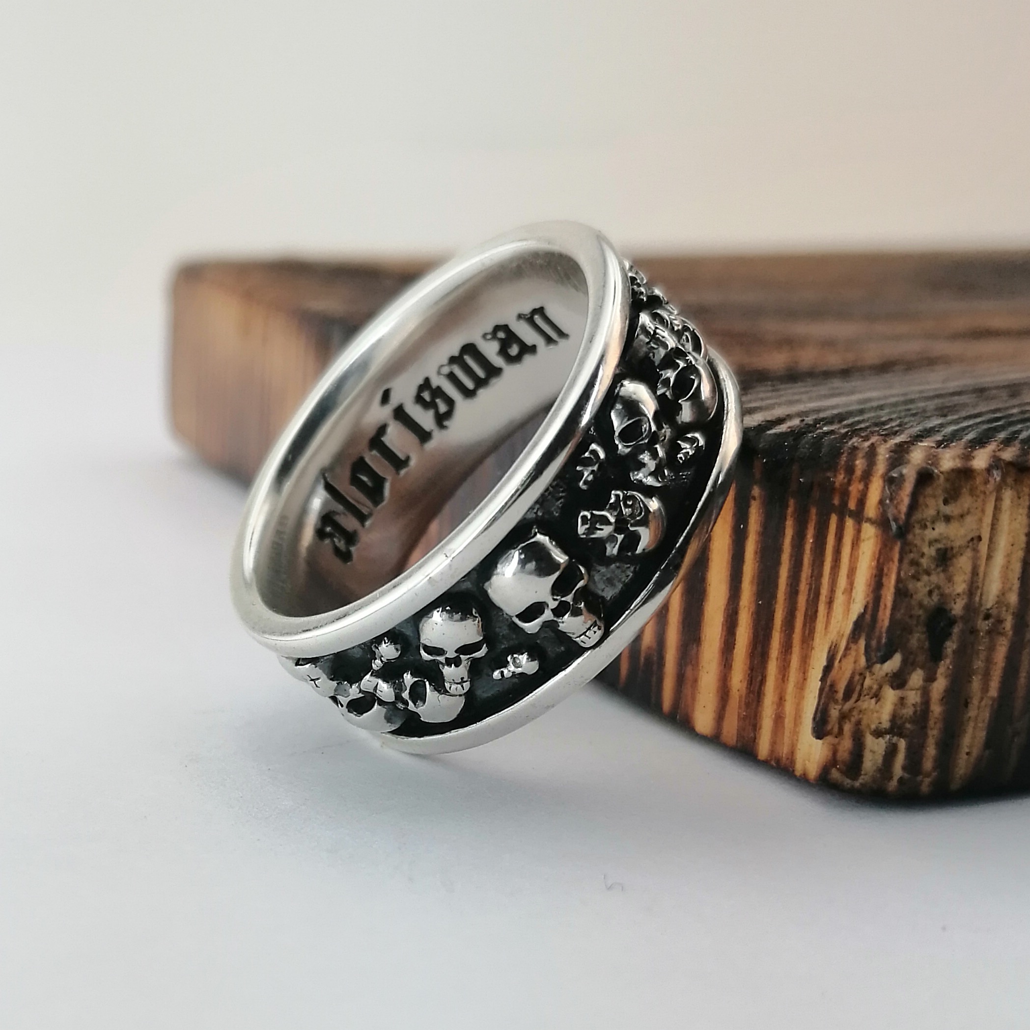Серебряное кольцо АРТ. 1856 18.0