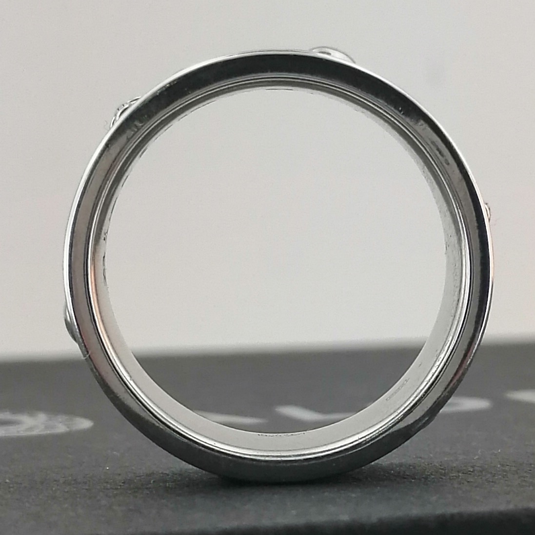 Серебряное кольцо АРТ. 1856 18.0