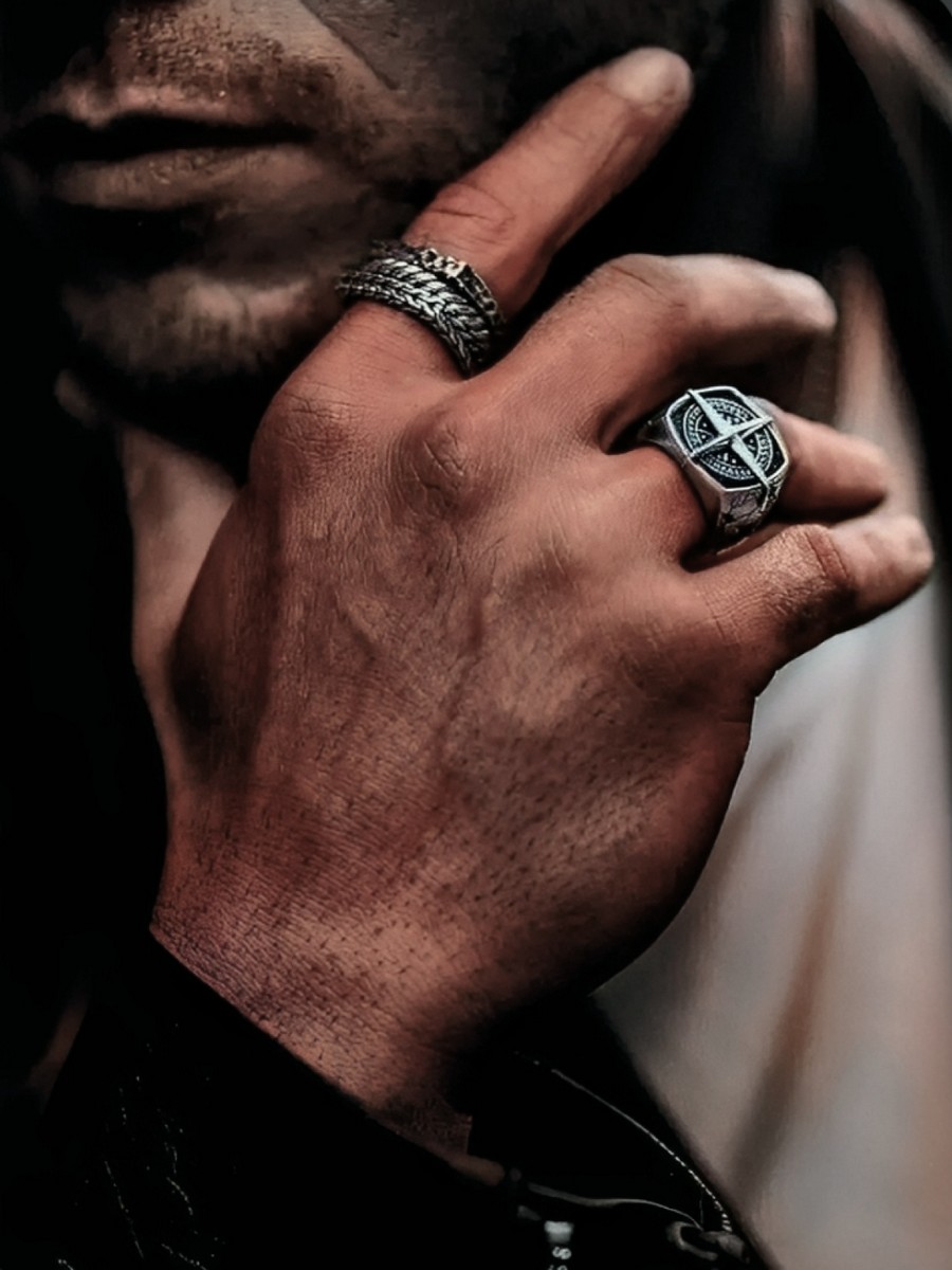 Серебряное кольцо АРТ. 2053 17.5